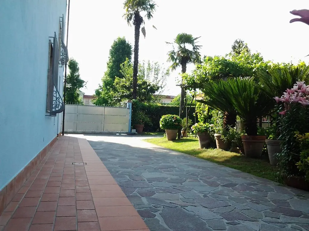 Villa Celeste Lucca Apartment