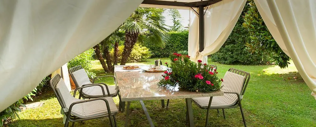 Villa Celeste Lucca 0*,  Italy