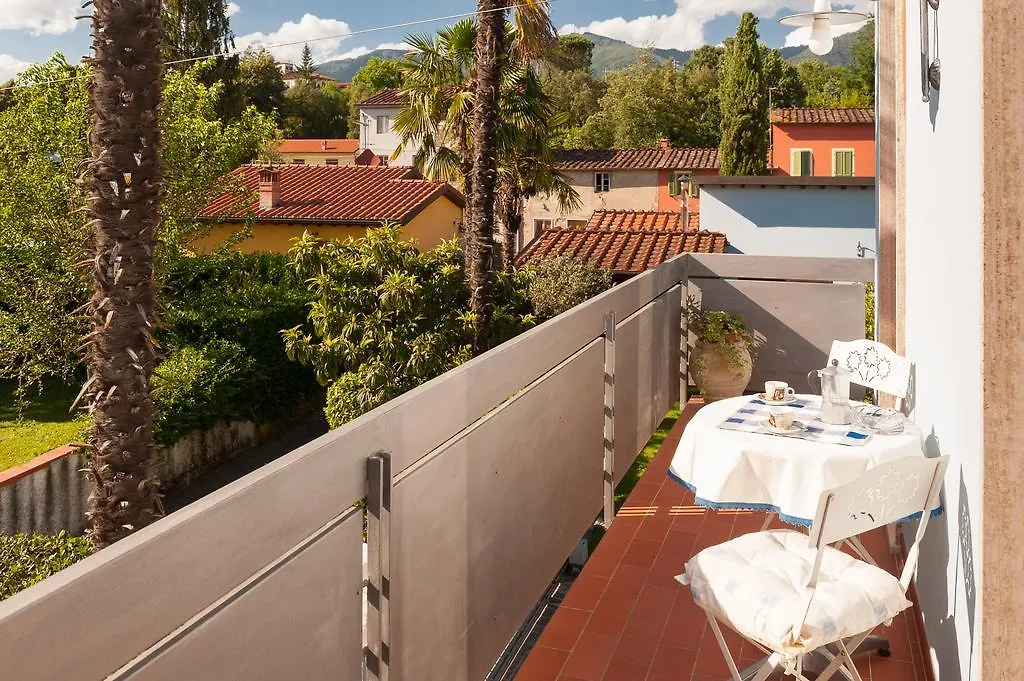 Villa Celeste Lucques 0*,